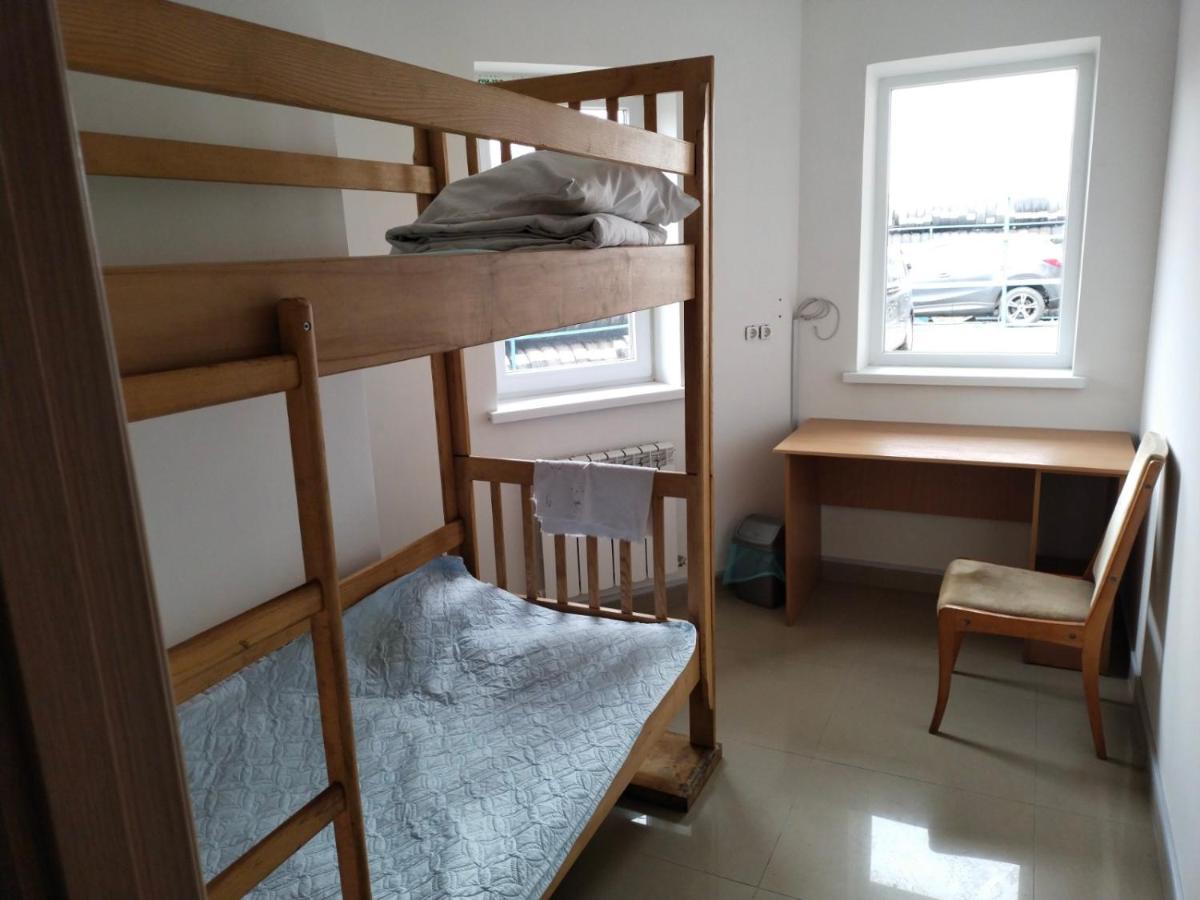 Motel อิวาโน-ฟรานกิฟสเก ภายนอก รูปภาพ