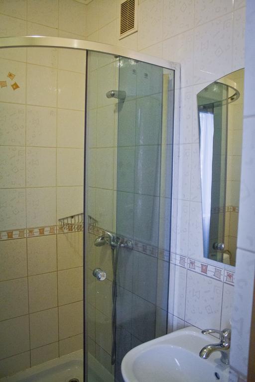 Motel อิวาโน-ฟรานกิฟสเก ห้อง รูปภาพ